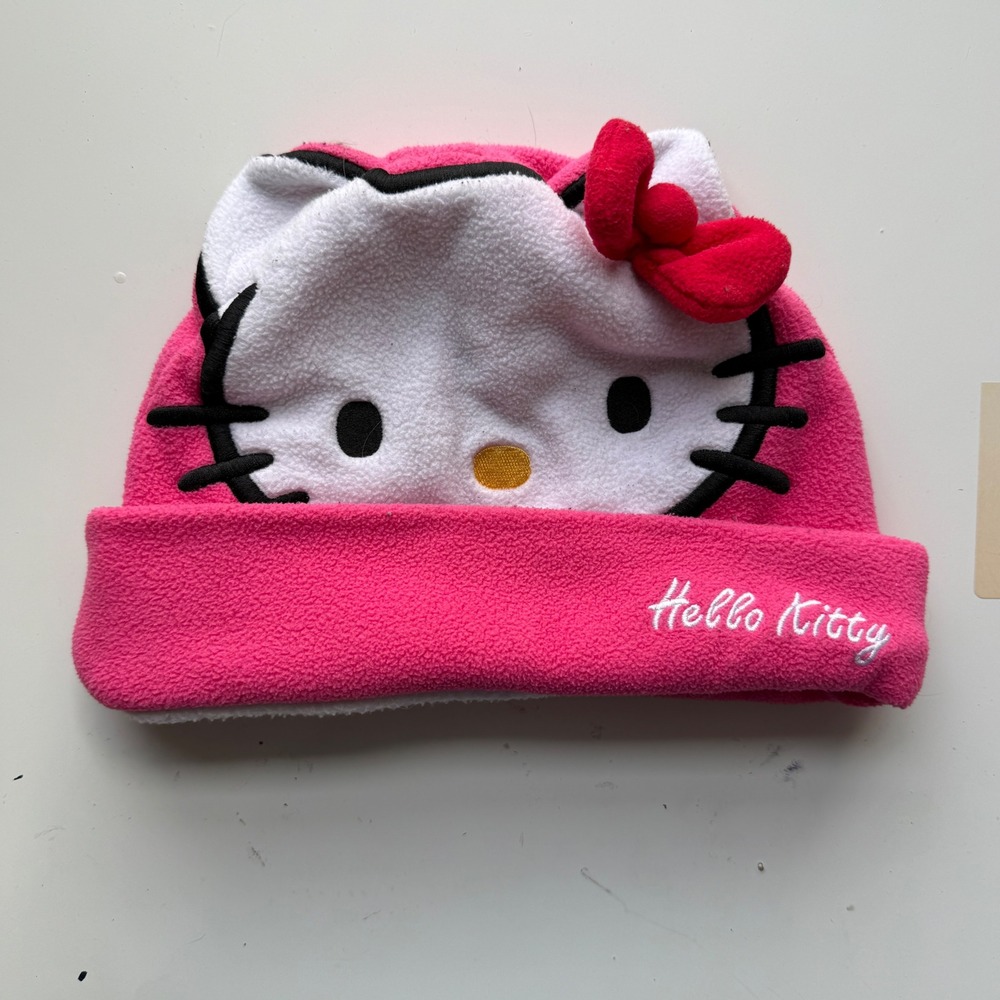 Hello Kitty Fleece Beanie Hat‎ Pink White Embroidered Logo Bow Childrens